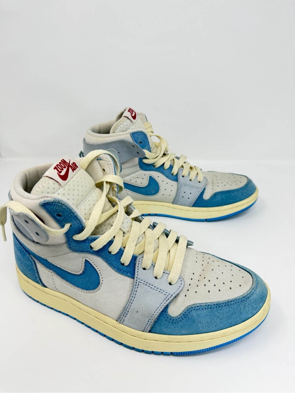 Nike High-Top Sneakers in Blue and Cream with Red Tongue Tag - Picture 2 of 9